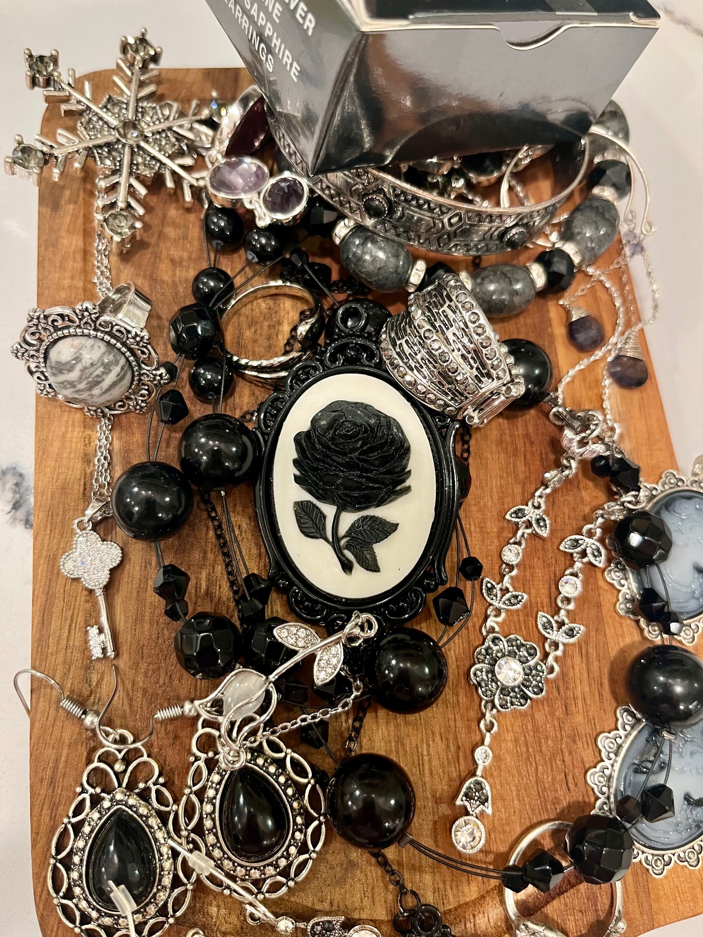 Mini Jewelry Jarcuterie Board: π©Άπ€ Midnight Hex Cameo