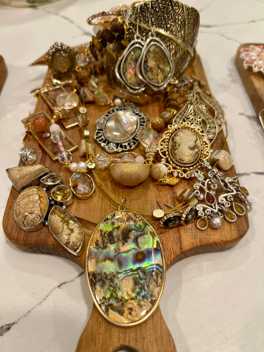 Mini Jewelry Jarcuterie Board: 🐚✨ Abalone Oracle