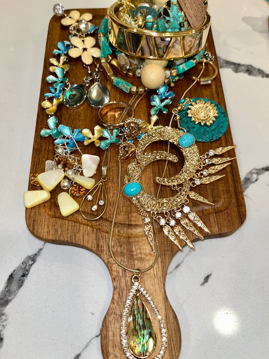 Mini Jewelry Jarcuterie Board: mood ~ vibrant daydream👗☀️
