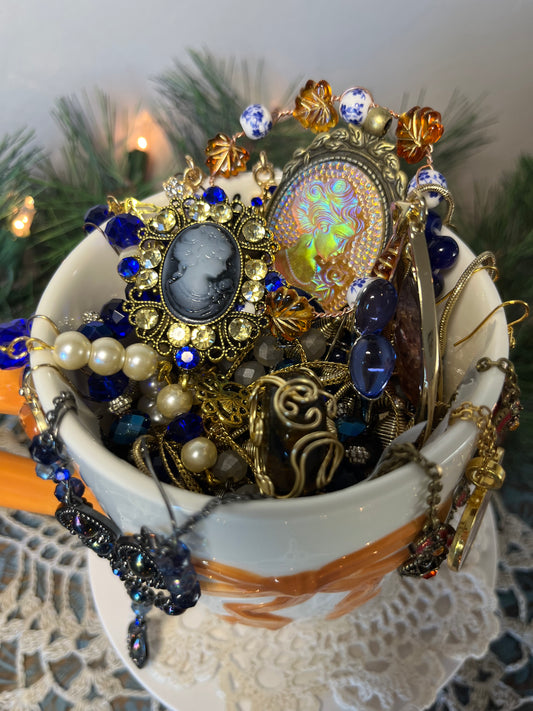 🎃☕️🕯️💙Thankful for You, a Cozy Jewelry Jar Experience